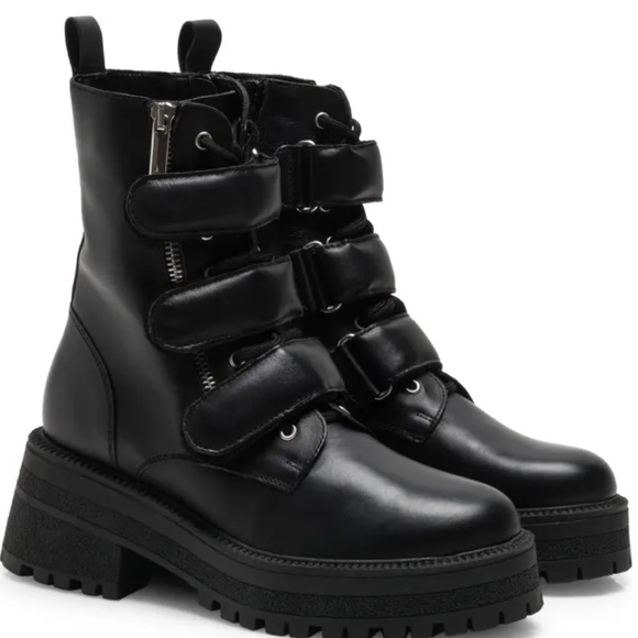 NEW FREE PEOPLE Emmet Emmit Strap Lace-Up Boot Black Leather - Picture 1 of 12